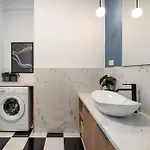 Top-floor Regina Elisabeta 2br - Brand-new Flat With Views Of Cismigiu Park * 부쿠레슈티