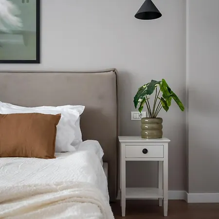 아파트 Top-floor Regina Elisabeta 2br - Brand-new Flat With Views Of Cismigiu Park *
