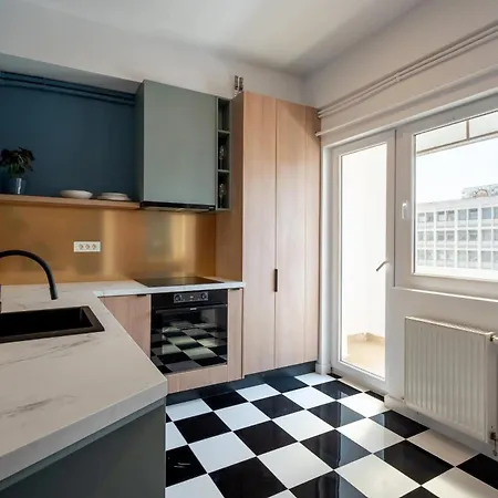 Top-floor Regina Elisabeta 2br - Brand-new Flat With Views Of Cismigiu Park 아파트 *