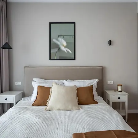 דירה Top-floor Regina Elisabeta 2br - Brand-new Flat With Views Of Cismigiu Park