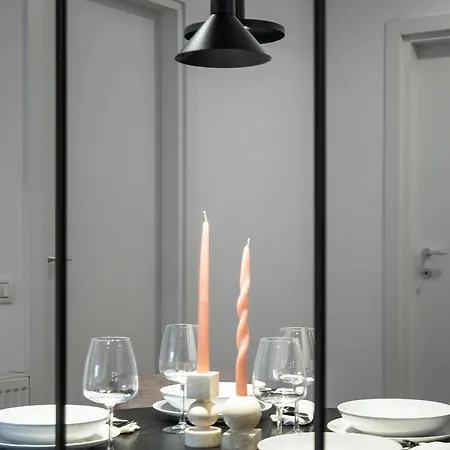 Top-floor Regina Elisabeta 2br - Brand-new Flat With Views Of Cismigiu Park בוקרשט