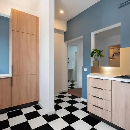 Top-floor Regina Elisabeta 2br - Brand-new Flat With Views Of Cismigiu Park דירה